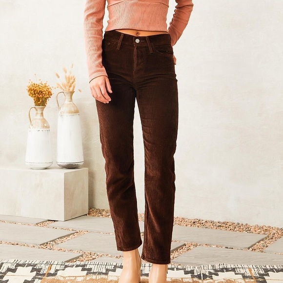 Levi's Pants - levi’s wedgie straight corduroy pant
